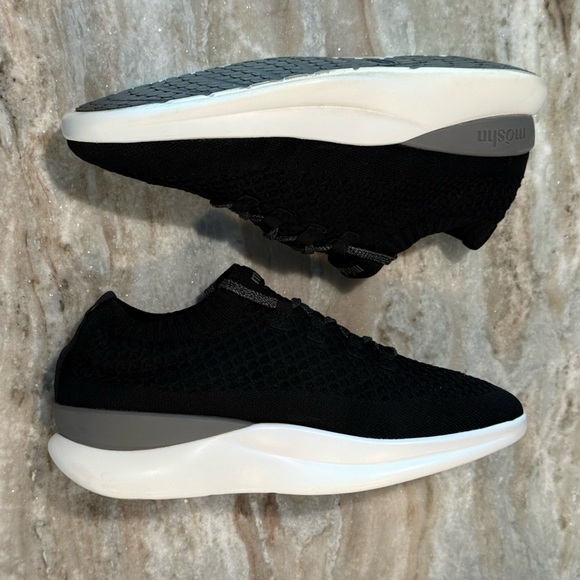 Women’s MOSHN By Klogs Vigor black rocker bottom sneakers- Size 10.5 - Picture 6 of 11